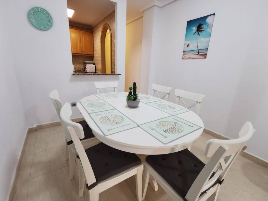 Apartamento Playa Cura Torrevieja Dış mekan fotoğraf
